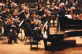 Gianandrea Noseda Conducts the Juilliard Orchestra